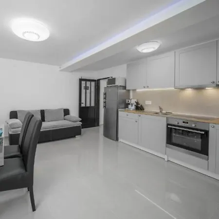 Adriatic Heart Luxury - Six Bedroom With Sea View House * Pirovac