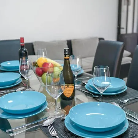 Adriatic Heart Luxury - Six Bedroom With Sea View House Pirovac