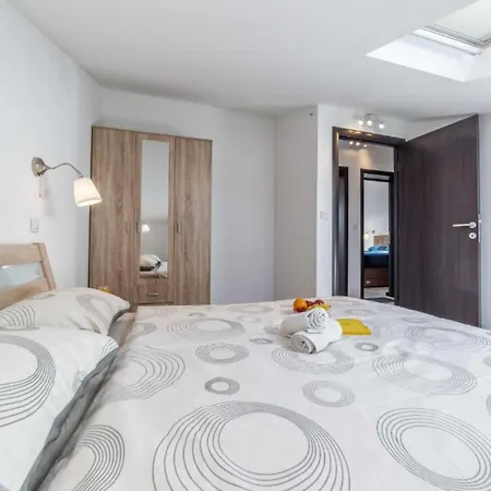Appartamento Adriatic Heart Luxury - Six Bedroom With Sea View House