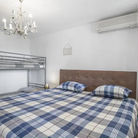 Adriatic Heart Luxury - Six Bedroom With Sea View House Pirovac