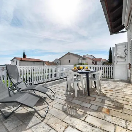 Adriatic Heart Luxury - Six Bedroom With Sea View House * Pirovac