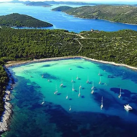 Adriatic Heart Luxury - Six Bedroom With Sea View House *